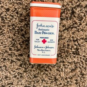 Vintage Johnson’s antiseptic baby powder 109th anniversary tin.